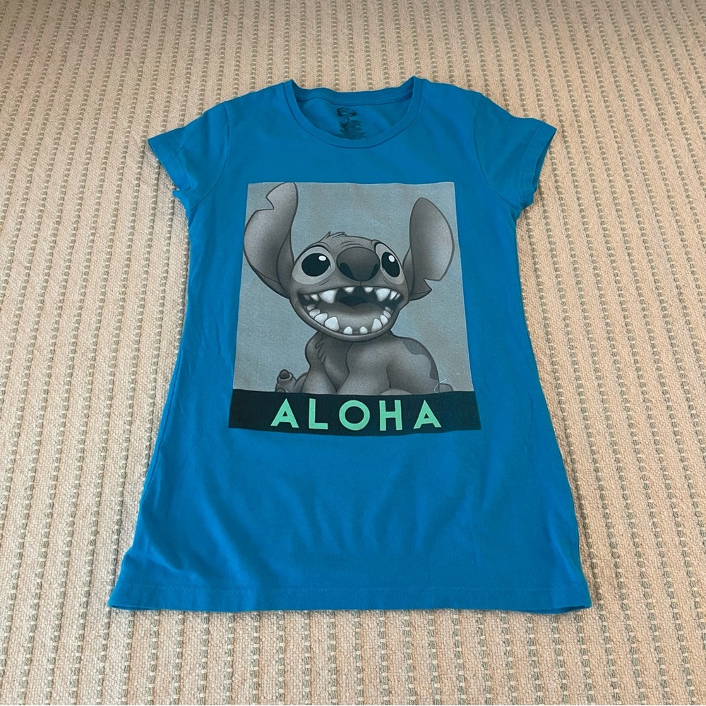 Disney Kids T-Shirt with Stitch Graphic - Size: Small